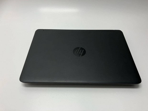 HP Probook 4-magos laptop: Windows 11 / Magyar billentyzet