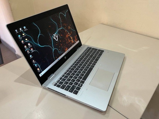 HP Probook 650 G4 / FHD IPS / Intel core i5-8350 / 8GB DDR4 / 256gb SS