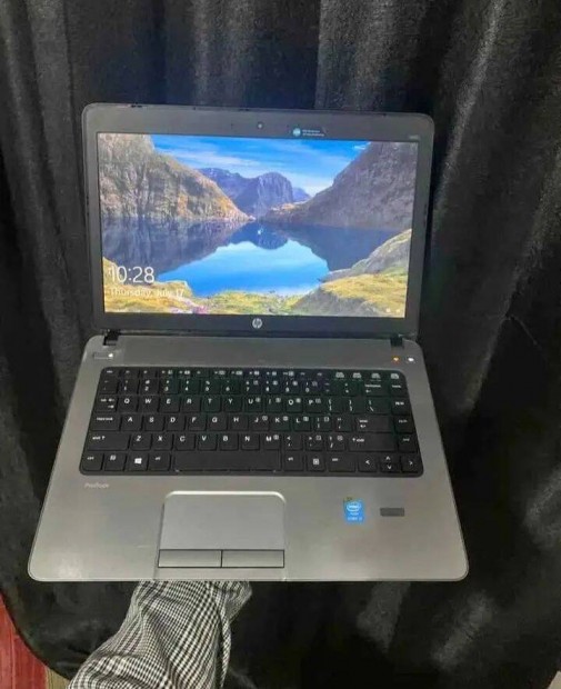 HP Probook i3