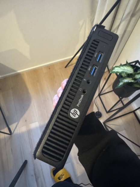 HP Prodesk 400 G2, Asus WLAN jel-erstvel s USB-elosztval 