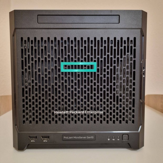 HP Proliant Microserver Gen10