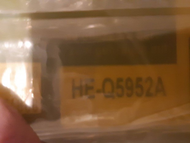 HP Q5952A yellow toner utngyrtott
