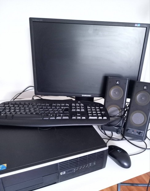 HP asztali szmtgp monitorral, billentyzettel