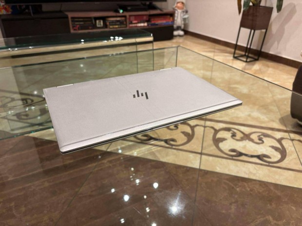 HP elitebook �rint�k�perny�s laptop, i5 proc, 16 GB ram, 256 GB SSD 