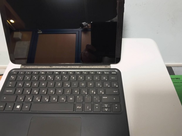 HP hibs tablet elad
