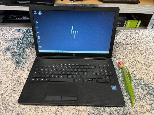 HP laptop 15-da elad /Intel N4000 2X2600 Mhz, 4 GB DDR4 3200 Mhz, 256