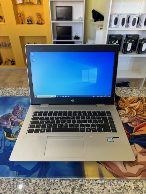 HP laptop / 8 gen i5 / 8GB DDR4 /512 Nvme/tbb db /szmla+garancia