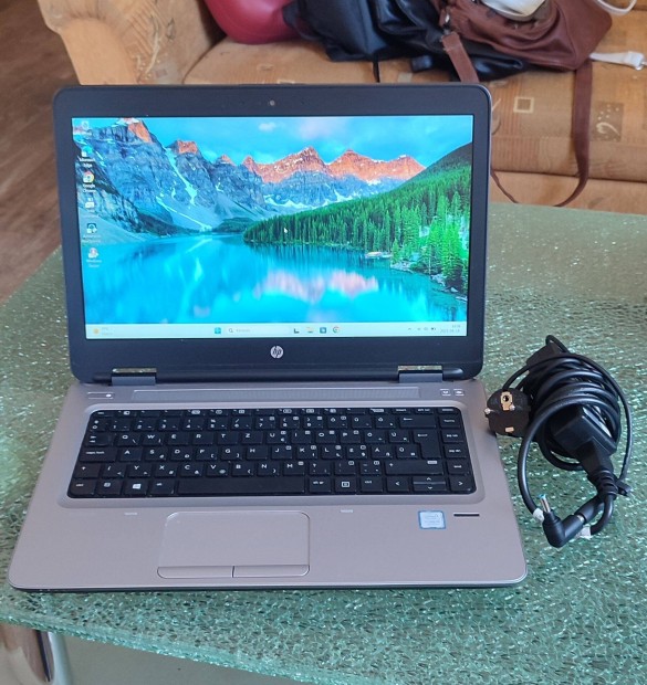 HP laptop- i5-7200U, 8Gb DDR4, 256Gb ssd, Full HD, ingyen szállítás