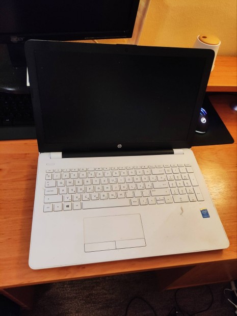 HP laptop alkatrsznek