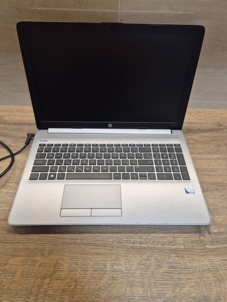 HP laptop i3-7020U 15.6"