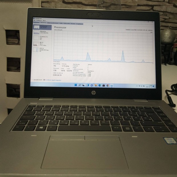 HP laptop(nagyon gyors) Processzor:8250U I5 Tárhely: új 256 GB SSD Mem
