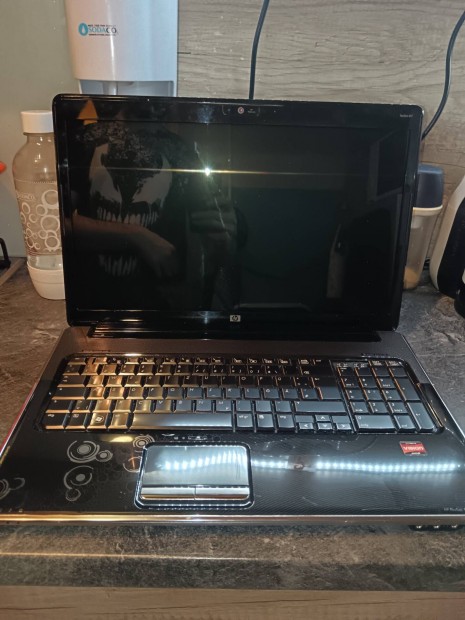 HP pavilion dv7 hinyos 