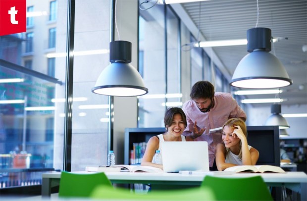 HR Service Specialist