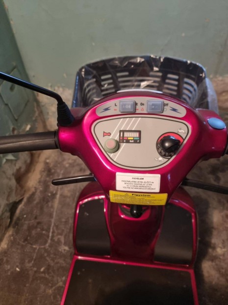 HS-580 Elektromos 4 kerek moped elad!