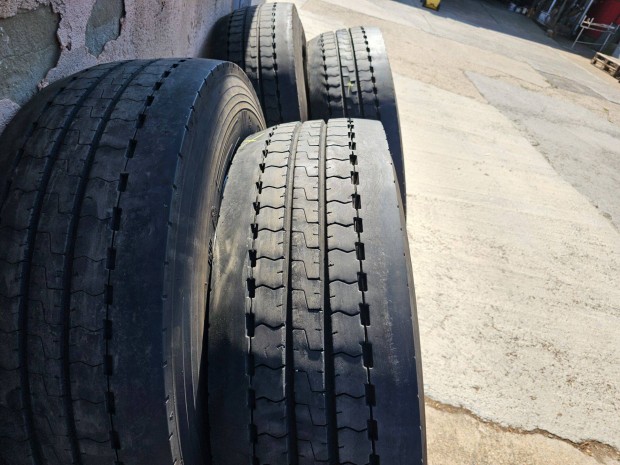 HW 6011 , HW 8011 pótkocsi kerék 315/70 R22,5 gumi új felnivel eladó