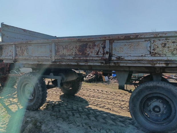 HW 6011 billen�s p�tkocsi MTZ 