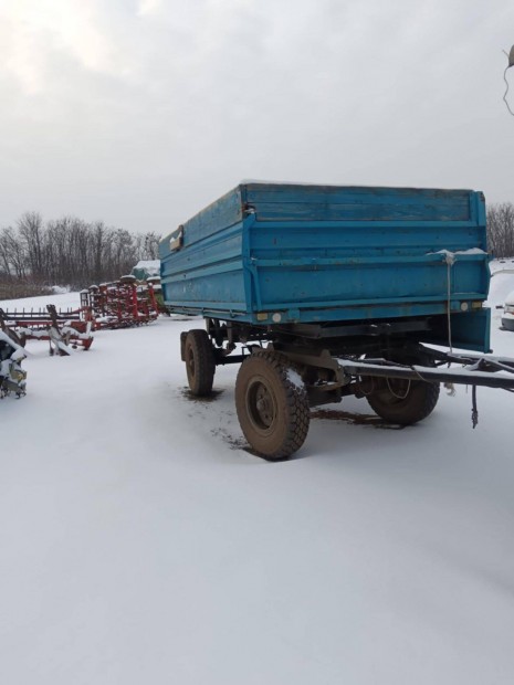 HW 60-11 p�tkocsi m�szaki vizsg�val elad�