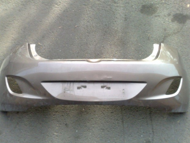 HYUNDAI I30 2012- Hátsó Lökhárító Enyhén sérült eladó