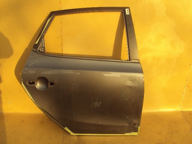 HYUNDAI I30 AJTÓ eladó
