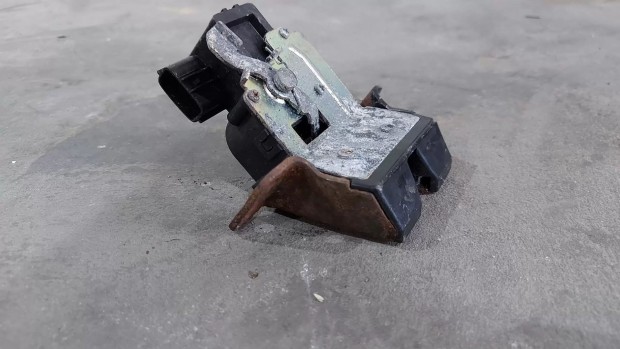 HYUNDAI I30 KIA Cee'd Ceed 12 Csomagt�rajt� ajt� z�r z�rszerkezet 0696