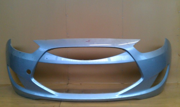 HYUNDAI IX 20 2011- Első Lökhárító Hiányos eladó