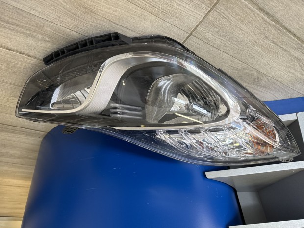 HYUNDAI IX 20 FÉNYSZÓRÓ eladó