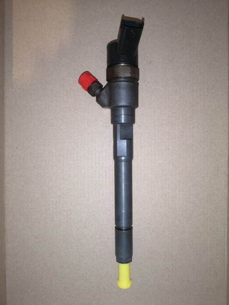 HYUNDAI SANTA FE INJECTOR ASSY-FUEL elad