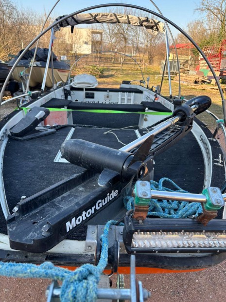 HY 5.0 Fish pergetőcsónak