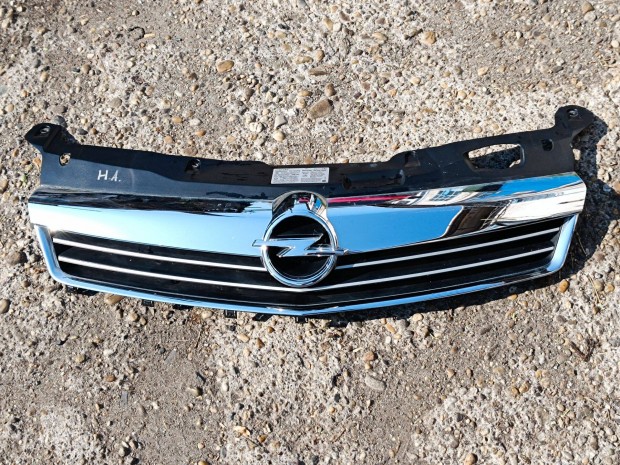 H Astra facelift hűtő díszrács