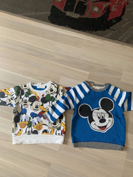 H&M Mickey Mouse pulcsik