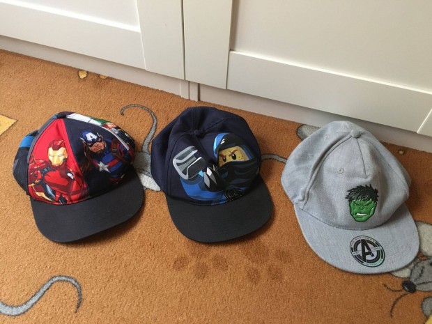 H&M Ninjago Hulk Avengers baseball sapkk!