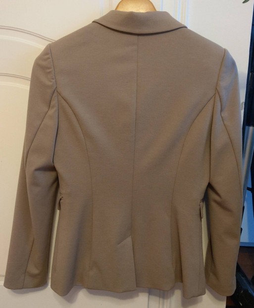 H&M csinos ni beige blezer 38-as