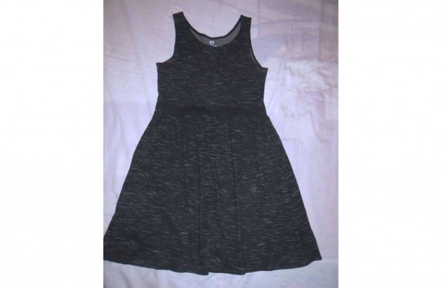 H&M fekete szrke cirks ruha 10-12 v 146 - 152 cm h: 80 cm mb: 74-94