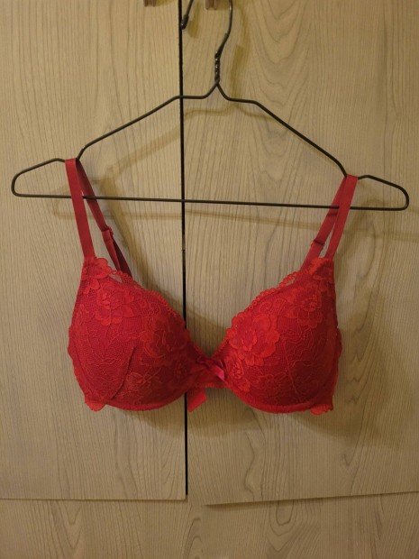 Intimissimi piros,flitteres push-up melltartó 80B