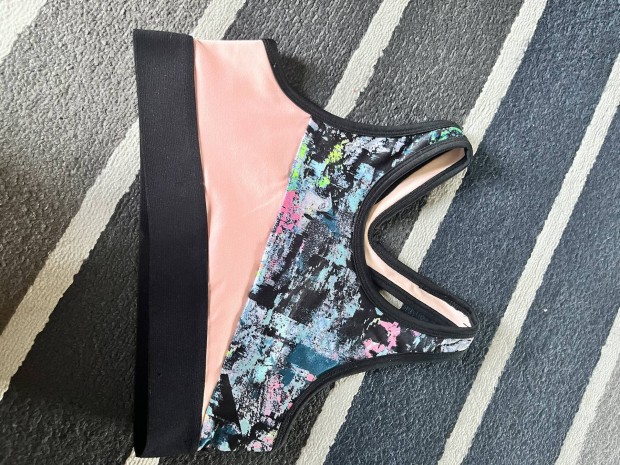 H&M sport top