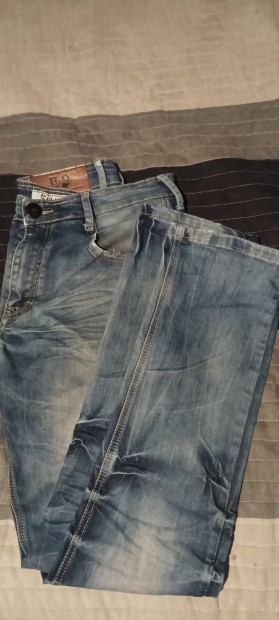 H&Q jeans farmernadrg (M)