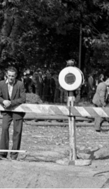 Háború előtti útjelző petróleum lámpa tábla régi veterán közlekedés