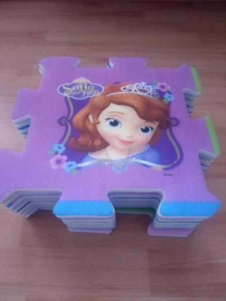 Habszivacs puzzle szőnyeg Szófia hercegnő
