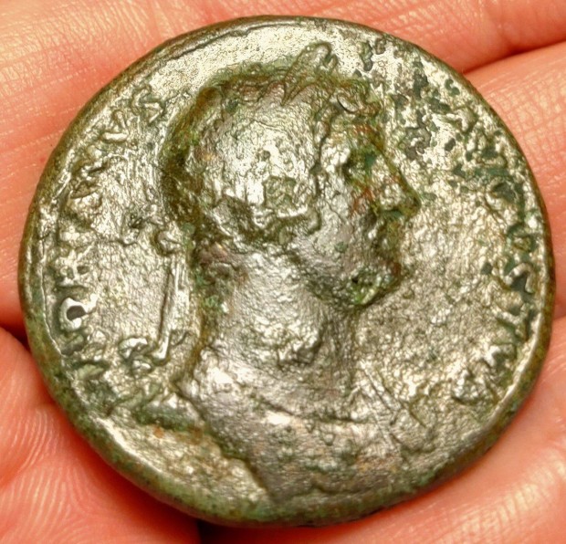 Hadrianus "hajs" sestertius