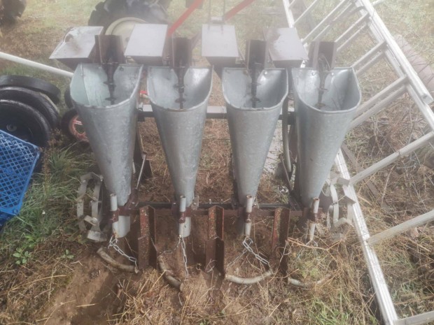 Hagyma�ltet�, 4 soros