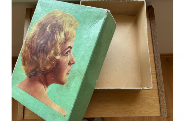 Hajcsavarós papír doboz a '60-as évekből, retró fodrász kellék