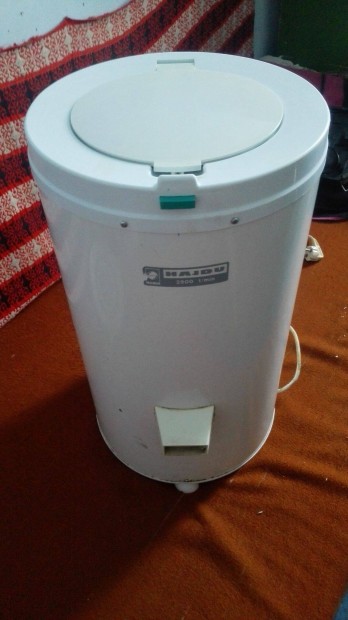 Hajdu centrifuga C28