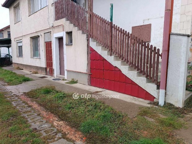 Hajd�b�sz�rm�nyi 279 nm-es h�z elad�