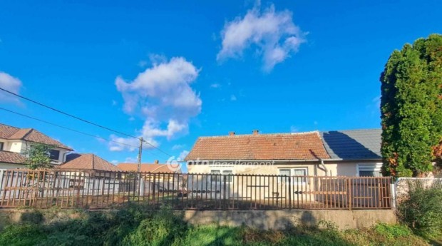 Hajd�n�n�si elad� 56 nm-es h�z