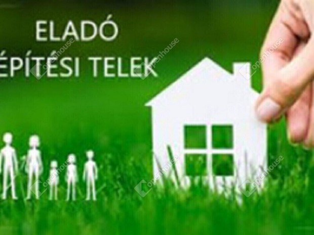 Hajd�s�msonban �p�t�si telek elad�!