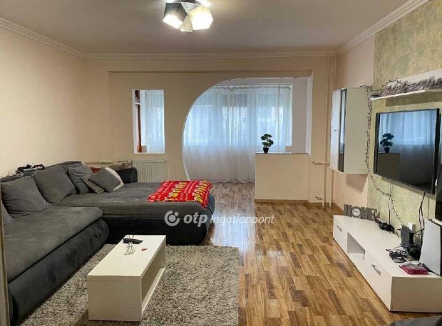 Hajd�szoboszl�i 88 nm-es lak�s elad� #5104984