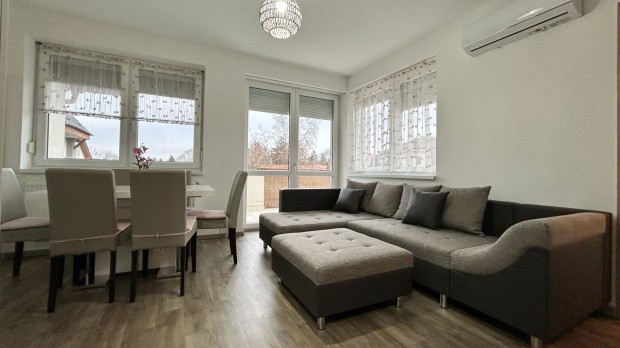 Hajdúszoboszlón kiadó egy modern, új építésű társasházi lakás