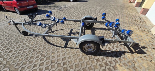 Haj� illetve Jetski ut�nfut�