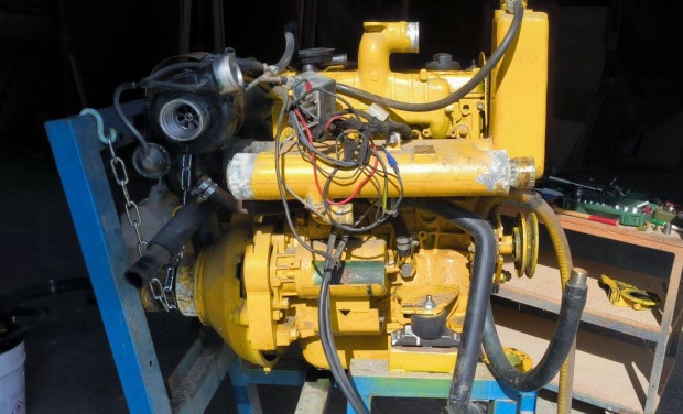 Hajómotor, VW 1,9 diesel, Volvo Penta DP. hajtóművel