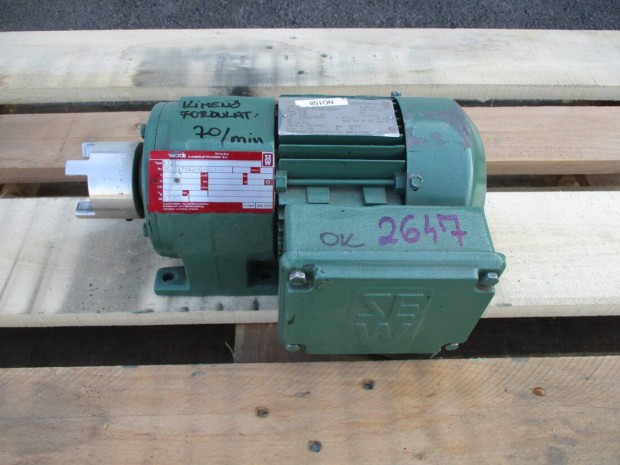 Hajt�m� 0.37 kW hajt�m�ves motor k�zl�m� (2647)